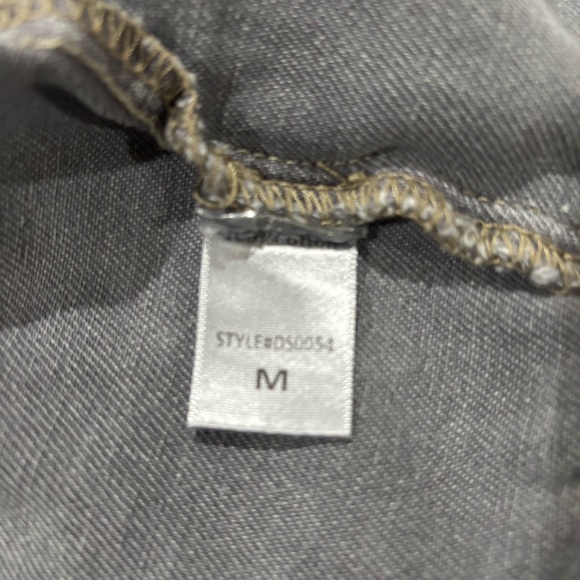 Pants Store Women's Gray Cropped Denim Jacket - Picture 4 of 4